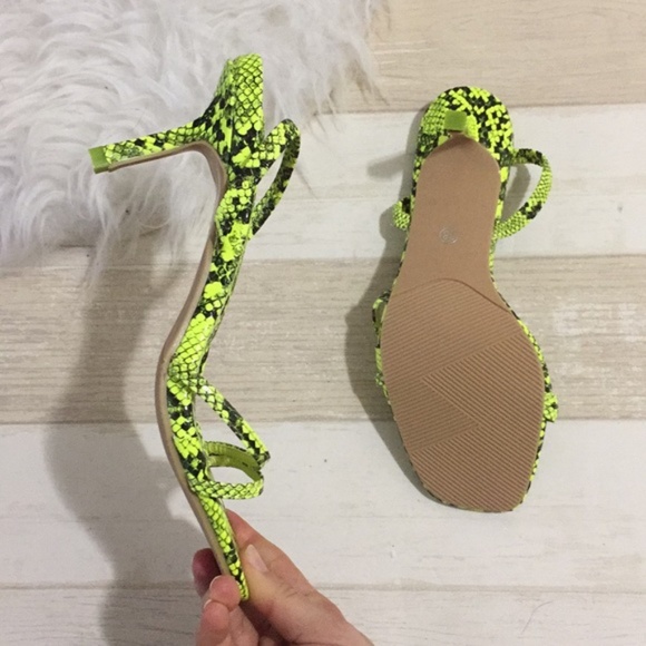 Brand new yellow snake print string heel sandals - Picture 4 of 5